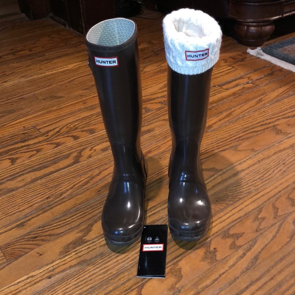 Original tall brown Hunter rain boots / wellies: 7